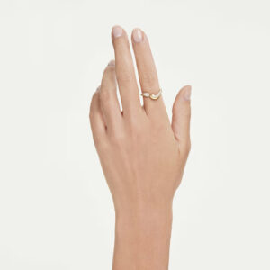 Classica ring, Round cut, Interlocking, White, Sterling silver